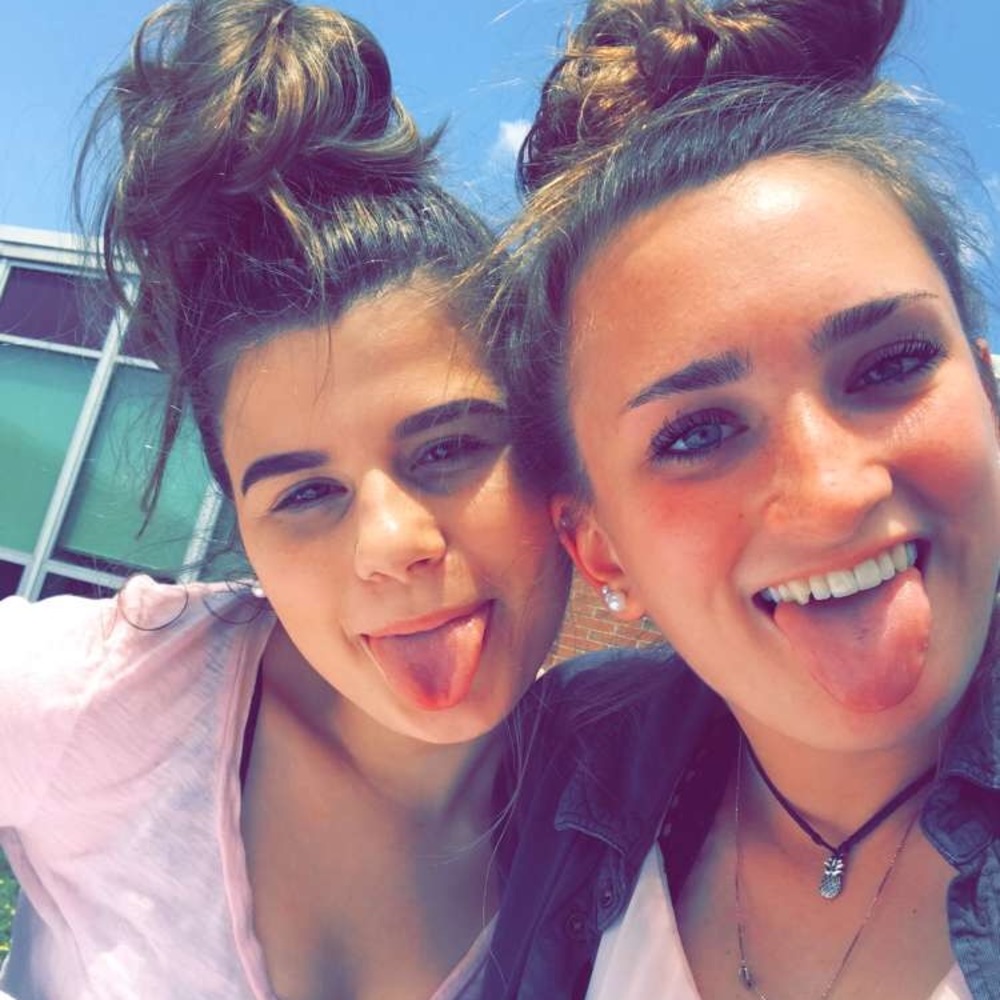 Meet your Posher, Lexie